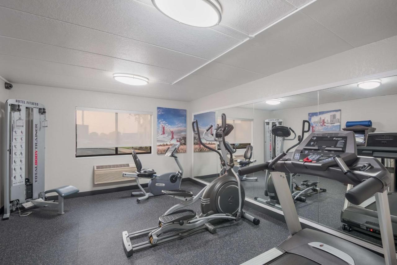 Best Western Fort Wayne I-69 North Bagian luar foto